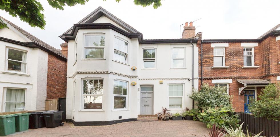 			3 Bedroom, 2 bath, 1 reception Flat			 Westbere Road, WEST HAMPSTEAD